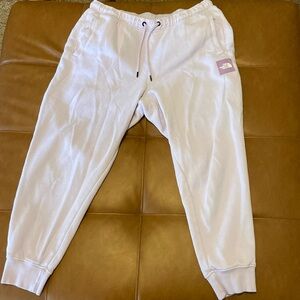 Women’s North Face sweat pants